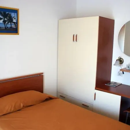 Il Pino Szálloda 3*